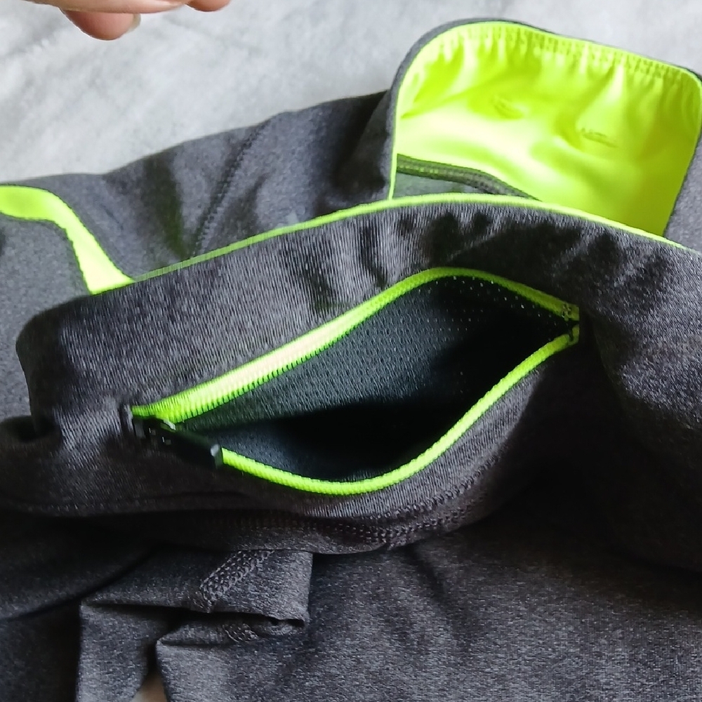 Xersion Charcoal Capri Leggings with Neon Yellow Accents - Picture 6 of 10